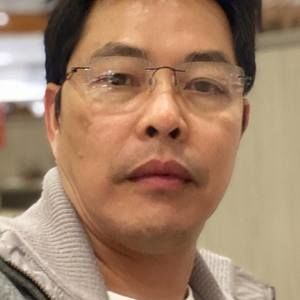 Meet your Posher, Adams